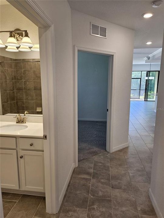 For Rent: $2,100 (2 beds, 2 baths, 1595 Square Feet)