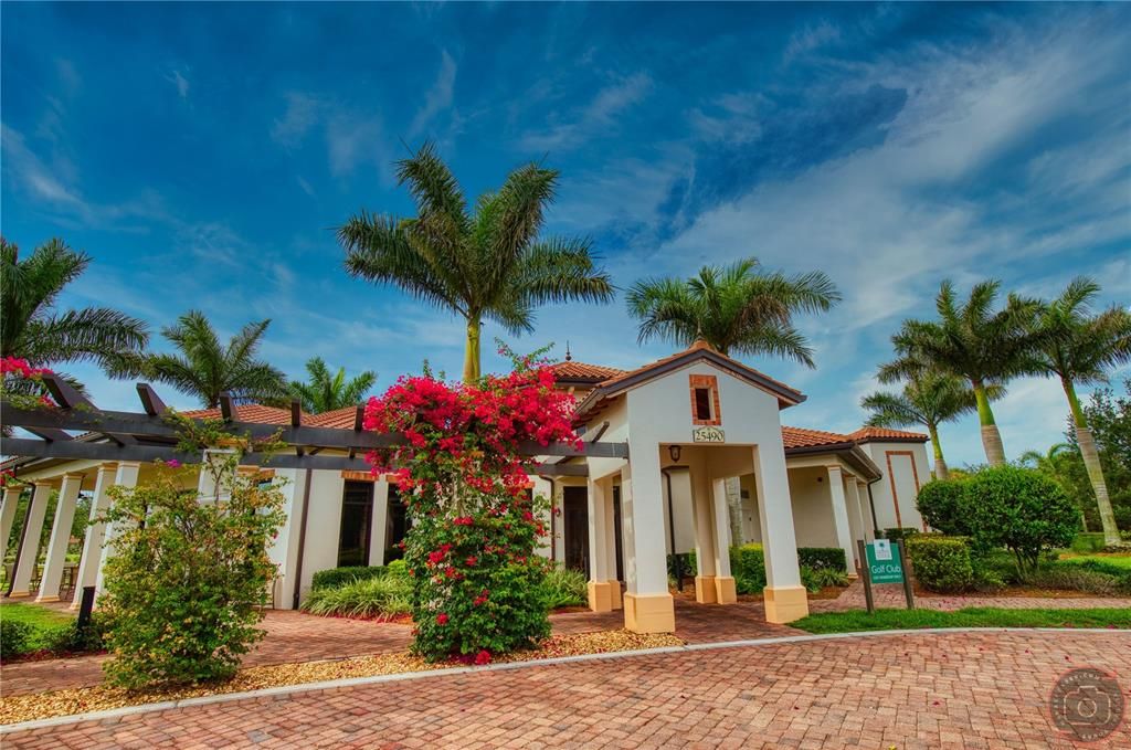 For Rent: $2,100 (2 beds, 2 baths, 1595 Square Feet)