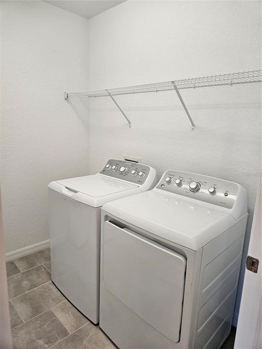 For Rent: $2,100 (2 beds, 2 baths, 1595 Square Feet)