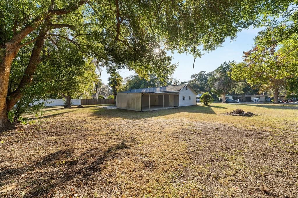 En Venta: $299,900 (3 camas, 2 baños, 1629 Pies cuadrados)