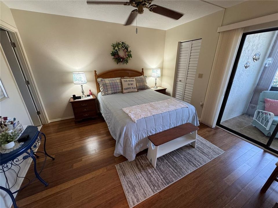 For Rent: $3,000 (2 beds, 2 baths, 1013 Square Feet)