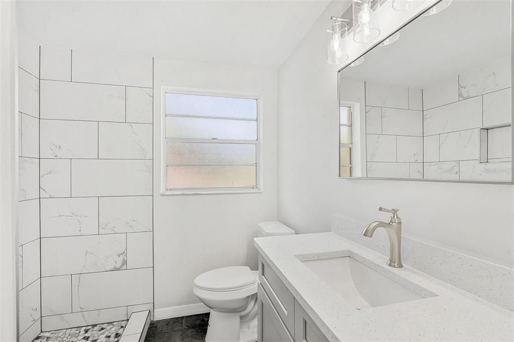 En Venta: $260,000 (3 camas, 2 baños, 1031 Pies cuadrados)