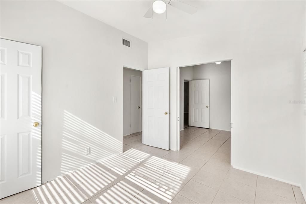 En Venta: $260,000 (3 camas, 2 baños, 1031 Pies cuadrados)