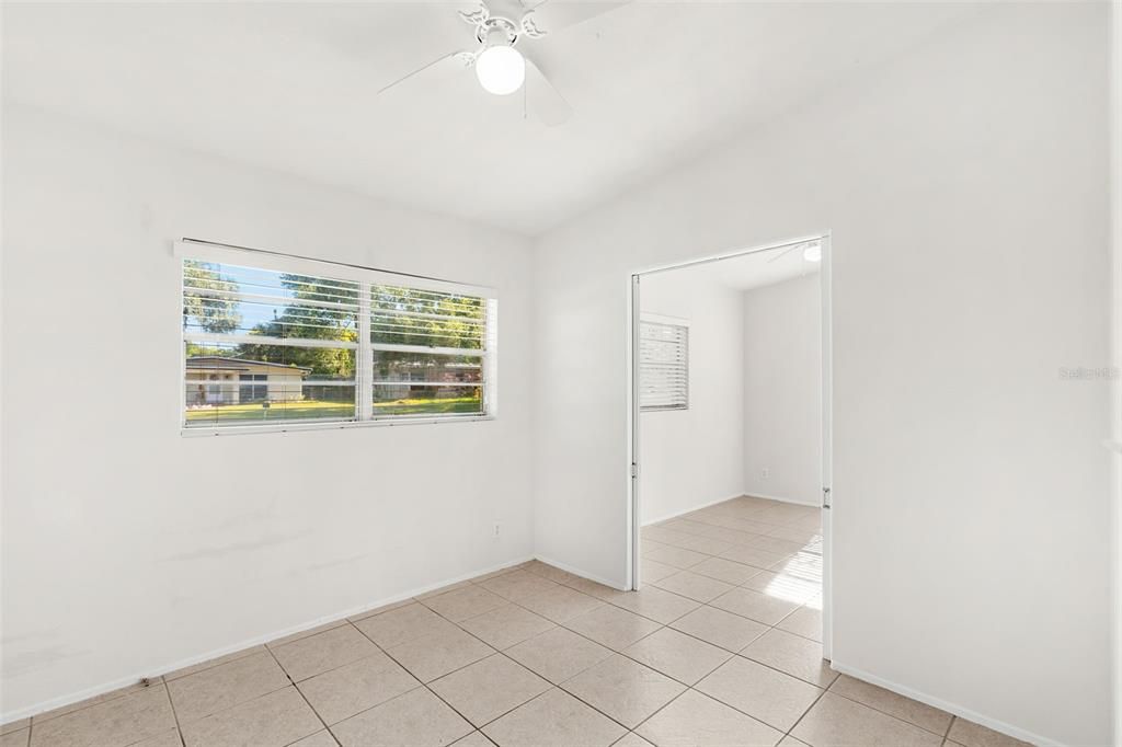 En Venta: $260,000 (3 camas, 2 baños, 1031 Pies cuadrados)