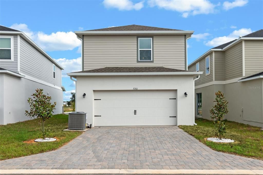 For Rent: $2,300 (3 beds, 2 baths, 1573 Square Feet)