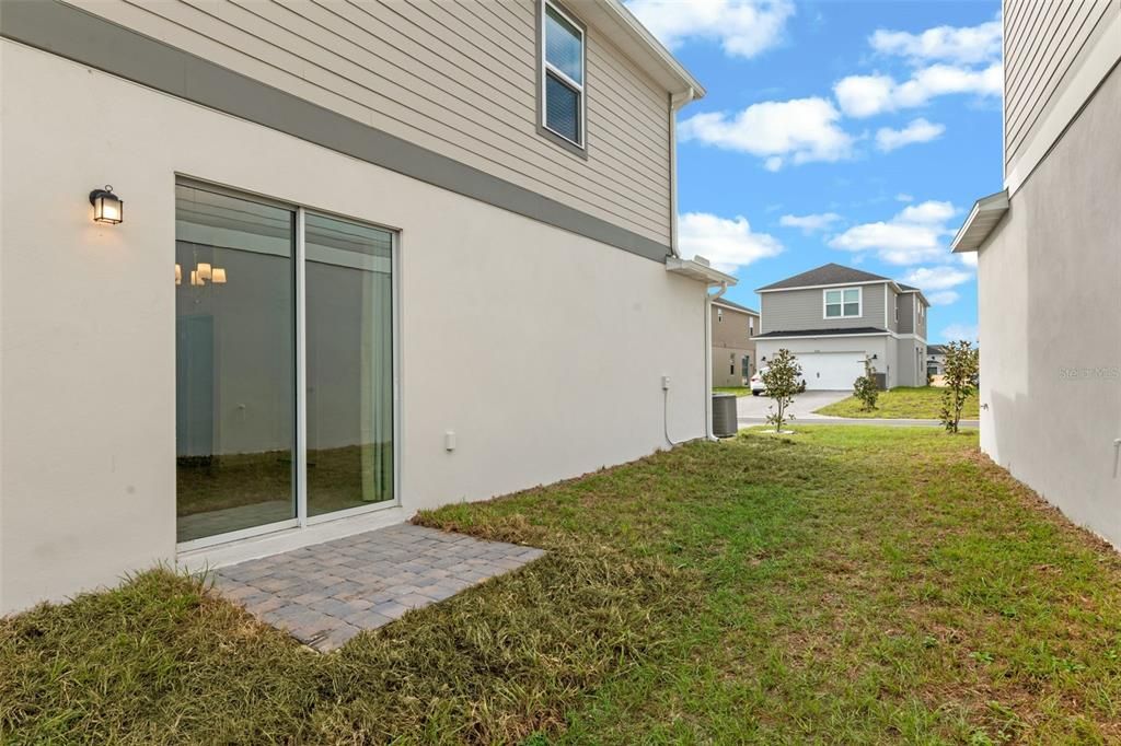 For Rent: $2,300 (3 beds, 2 baths, 1573 Square Feet)