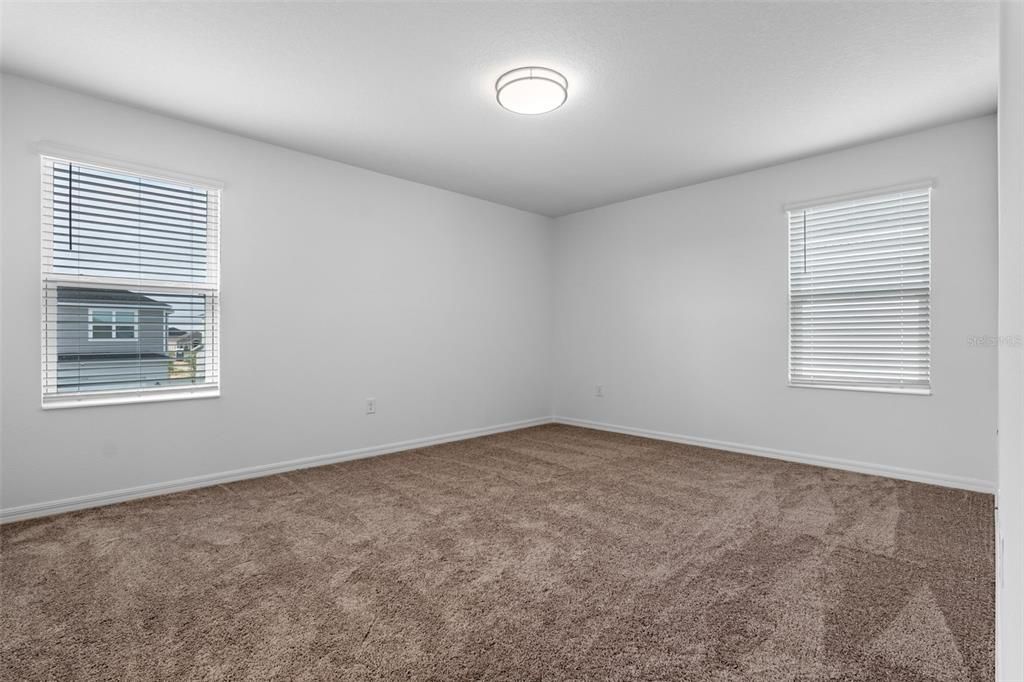 For Rent: $2,300 (3 beds, 2 baths, 1573 Square Feet)