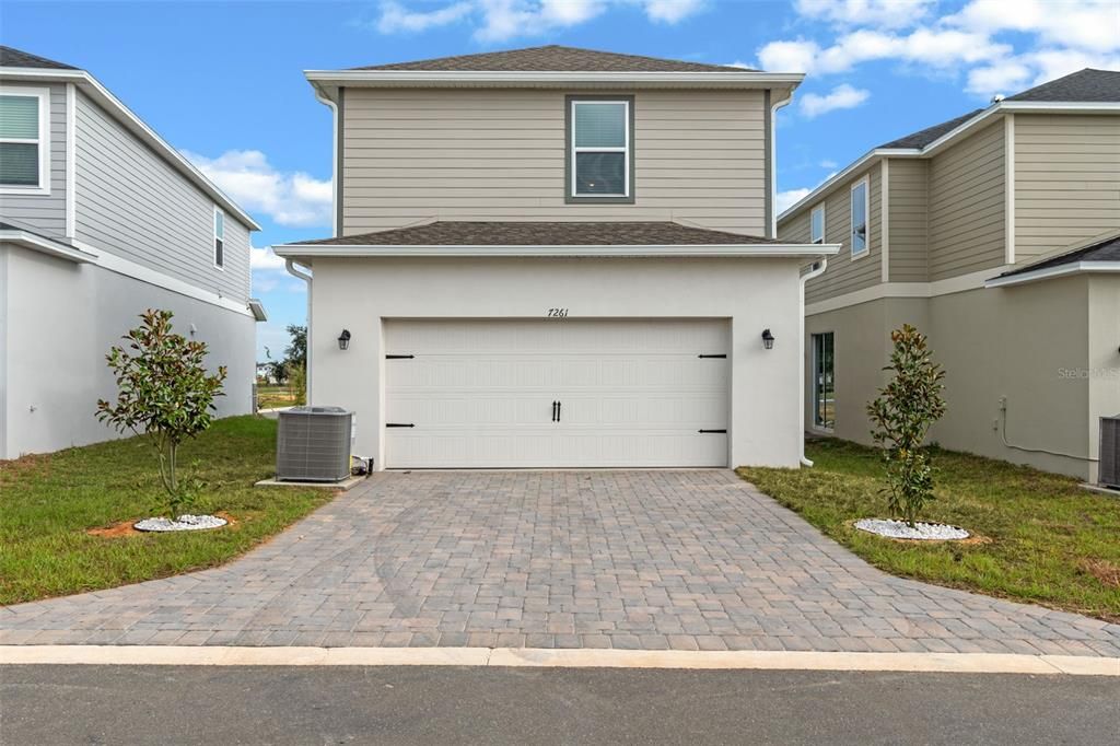 For Rent: $2,300 (3 beds, 2 baths, 1573 Square Feet)