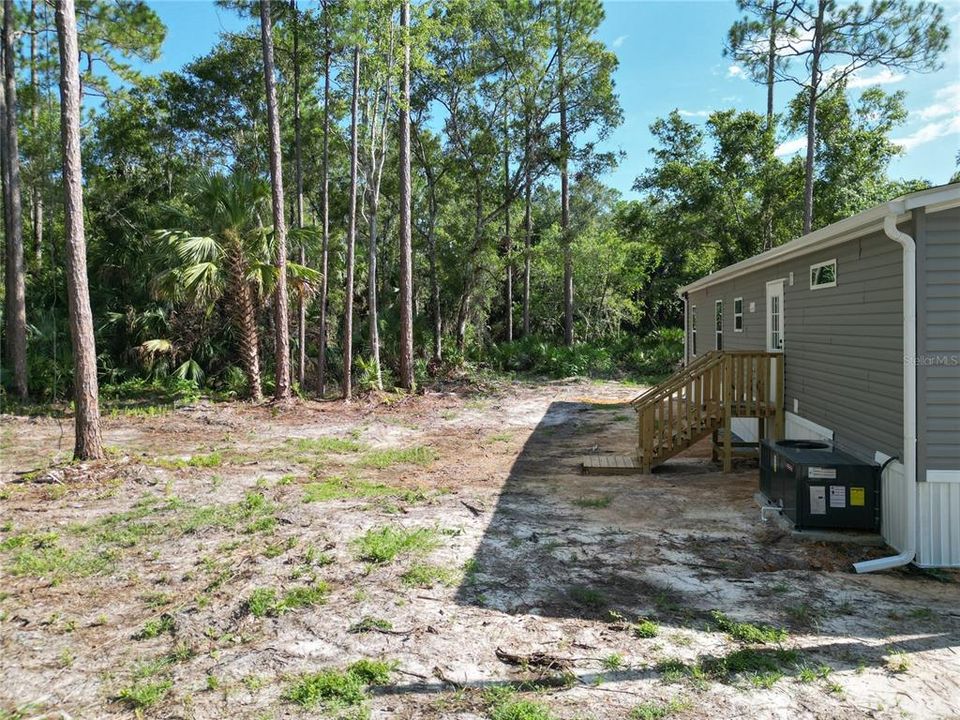 На продажу: $229,000 (3 спален, 2 ванн, 1352 Квадратных фут)