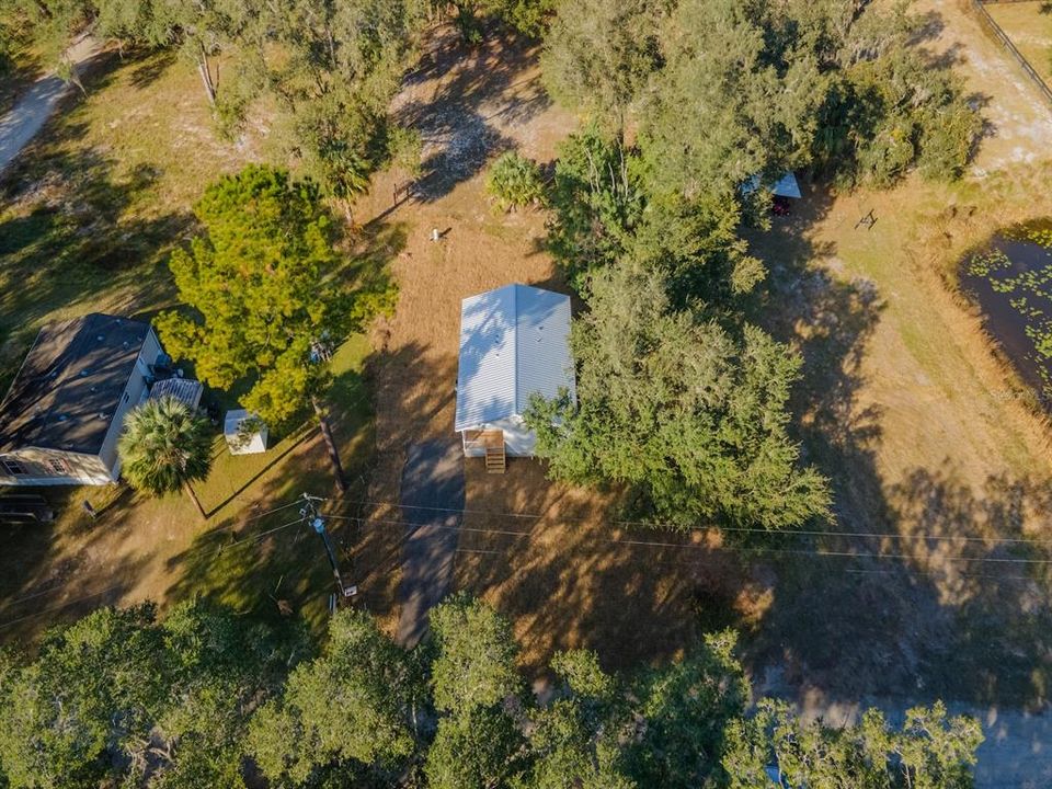 For Sale: $209,500 (3 beds, 2 baths, 936 Square Feet)