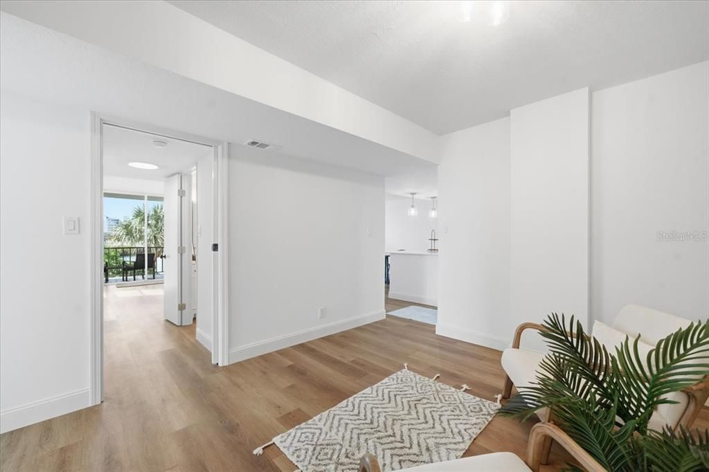 На продажу: $465,000 (2 спален, 2 ванн, 1300 Квадратных фут)