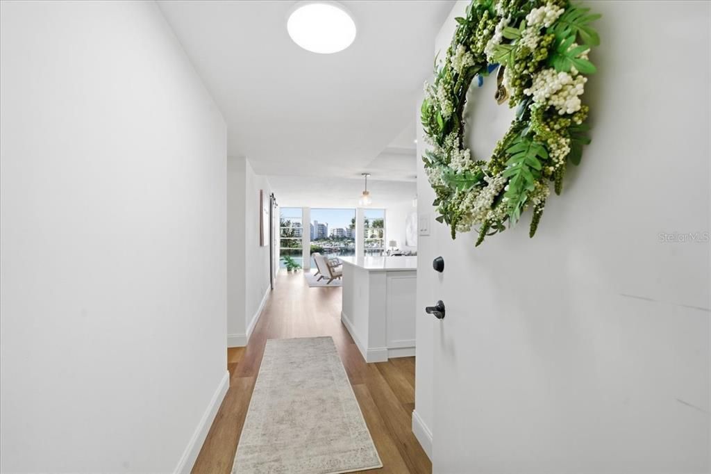 На продажу: $465,000 (2 спален, 2 ванн, 1300 Квадратных фут)