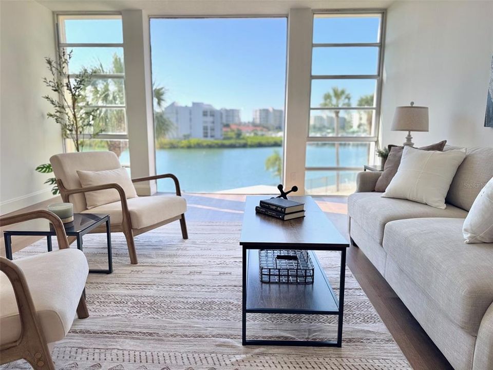 На продажу: $465,000 (2 спален, 2 ванн, 1300 Квадратных фут)