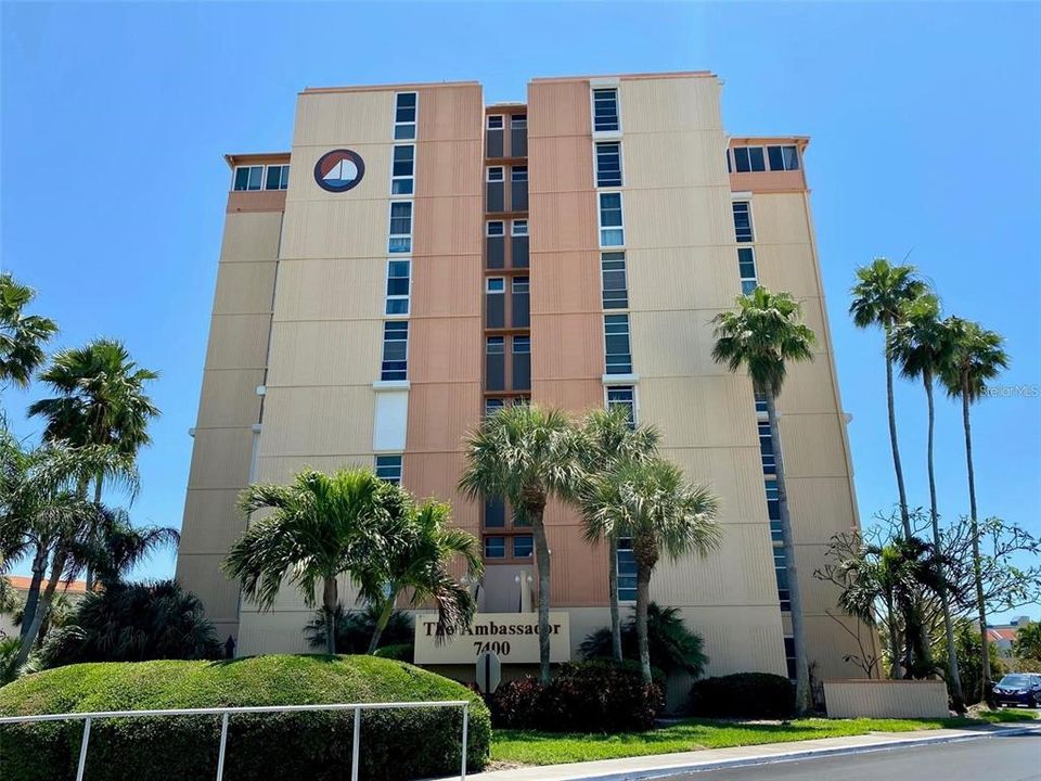 На продажу: $465,000 (2 спален, 2 ванн, 1300 Квадратных фут)