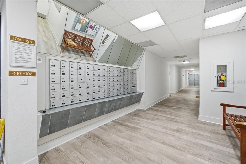 На продажу: $465,000 (2 спален, 2 ванн, 1300 Квадратных фут)