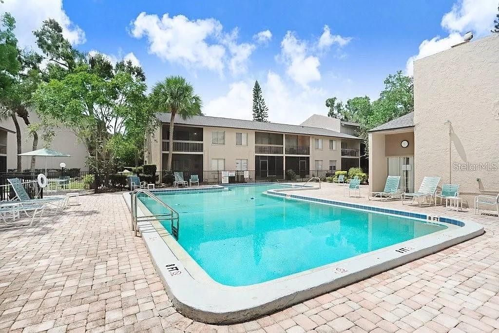 В аренду: $1,500 (2 спален, 2 ванн, 975 Квадратных фут)