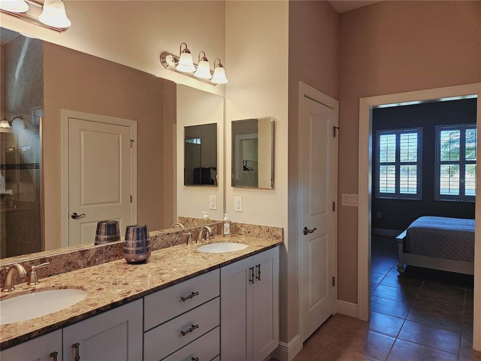 For Rent: $4,500 (2 beds, 2 baths, 1579 Square Feet)