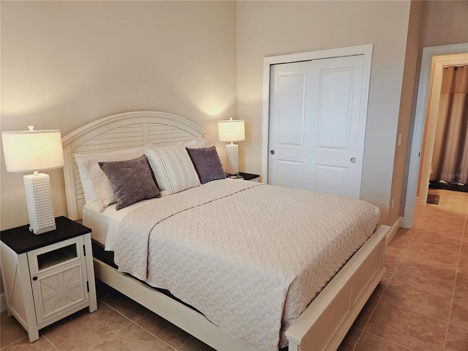 For Rent: $4,500 (2 beds, 2 baths, 1579 Square Feet)