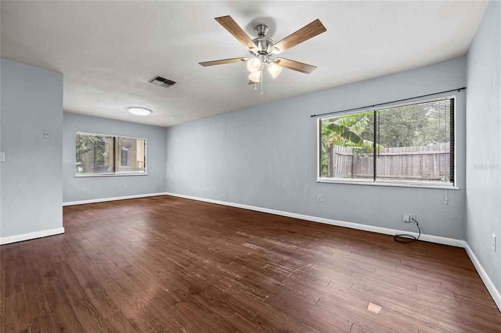 En Renta: $1,675 (3 camas, 1 baños, 1098 Pies cuadrados)