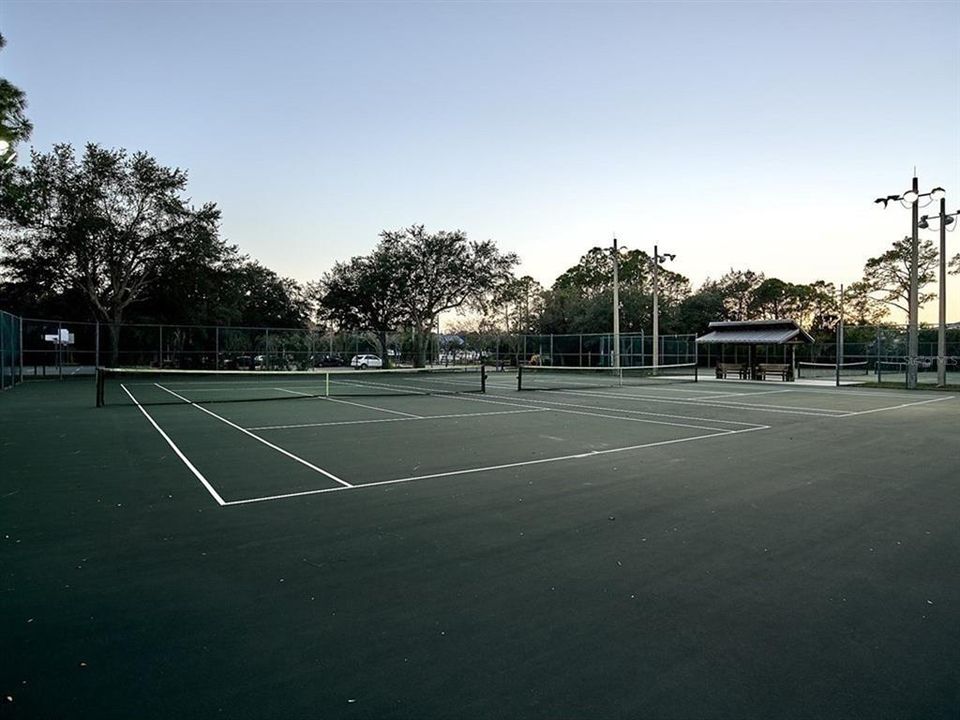 待售: $365,000 (3 贝兹, 2 浴室, 1956 平方英尺)