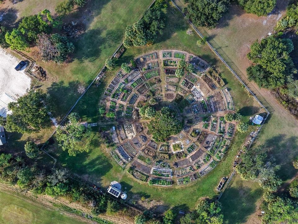 待售: $365,000 (3 贝兹, 2 浴室, 1956 平方英尺)