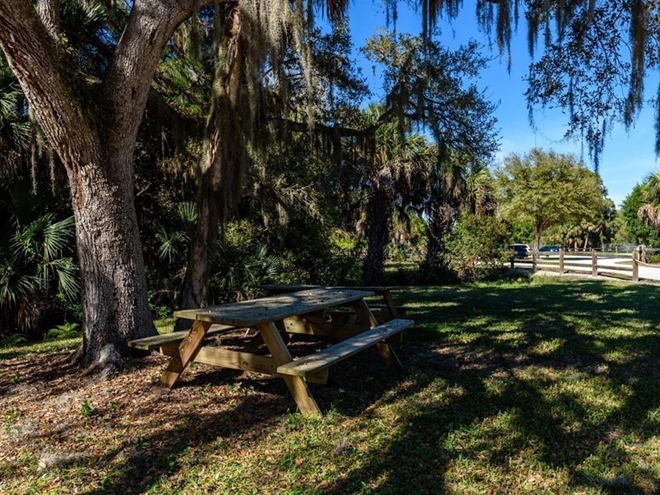 待售: $365,000 (3 贝兹, 2 浴室, 1956 平方英尺)