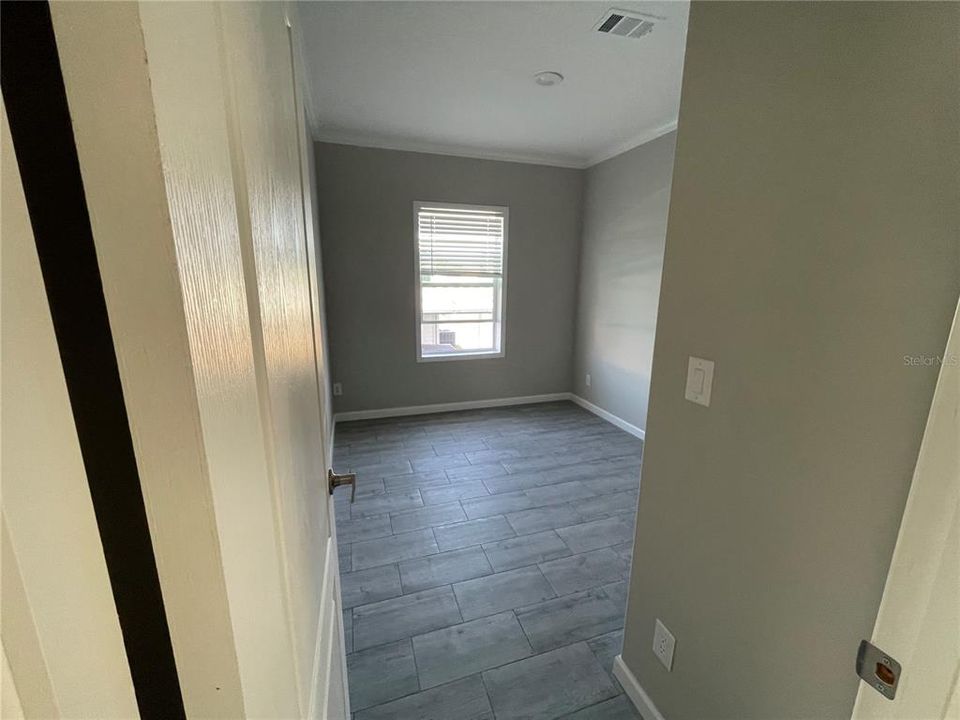 For Sale: $254,900 (3 beds, 2 baths, 1277 Square Feet)