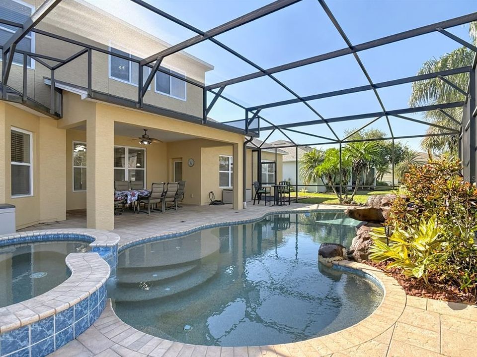 En Venta: $685,000 (6 camas, 4 baños, 3794 Pies cuadrados)