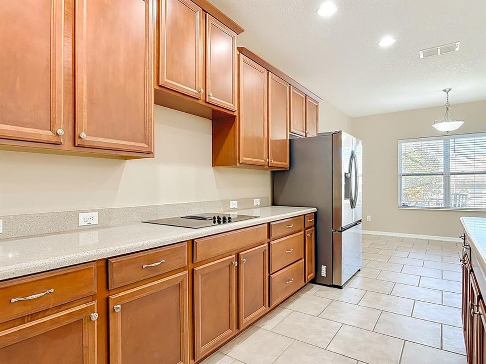 En Venta: $685,000 (6 camas, 4 baños, 3794 Pies cuadrados)