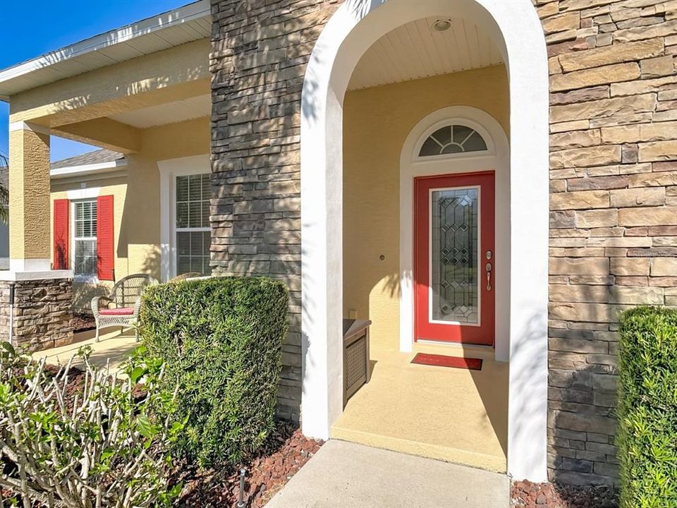 En Venta: $685,000 (6 camas, 4 baños, 3794 Pies cuadrados)