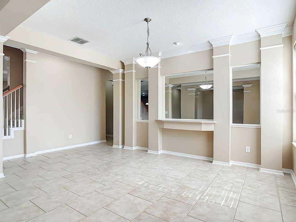 En Venta: $685,000 (6 camas, 4 baños, 3794 Pies cuadrados)