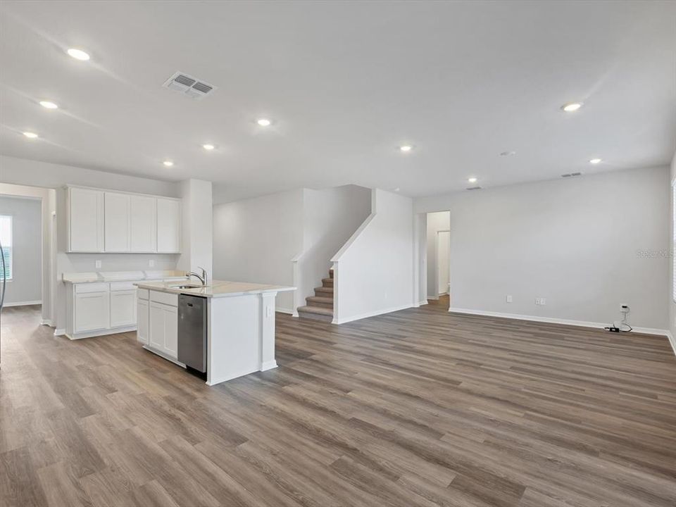 En Renta: $2,900 (5 camas, 3 baños, 2934 Pies cuadrados)