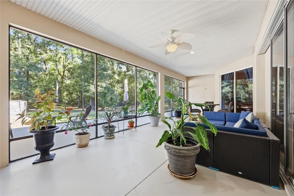 For Sale: $575,000 (3 beds, 2 baths, 2720 Square Feet)