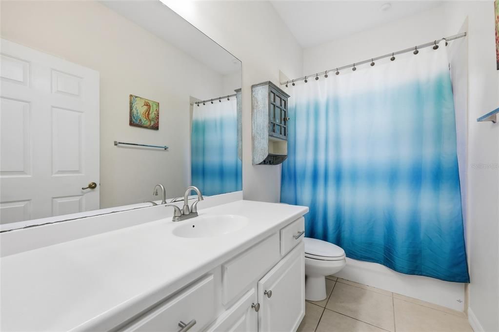 For Sale: $575,000 (3 beds, 2 baths, 2720 Square Feet)