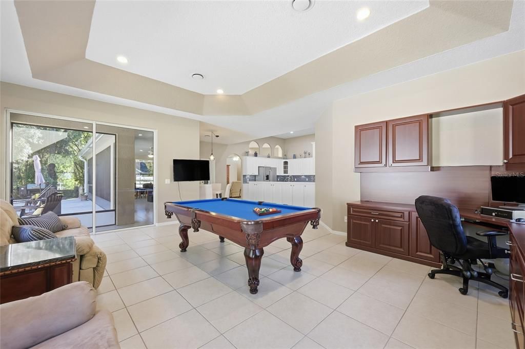 For Sale: $575,000 (3 beds, 2 baths, 2720 Square Feet)