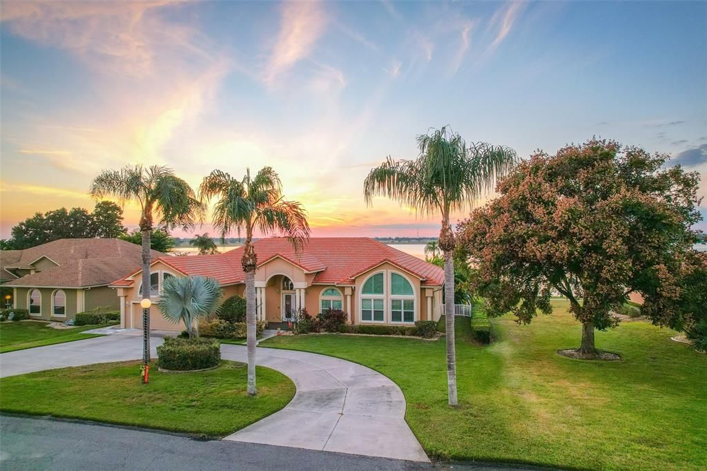 待售: $1,300,000 (3 贝兹, 3 浴室, 3367 平方英尺)