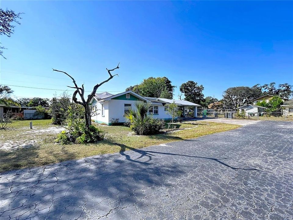 For Sale: $239,900 (3 beds, 1 baths, 1414 Square Feet)