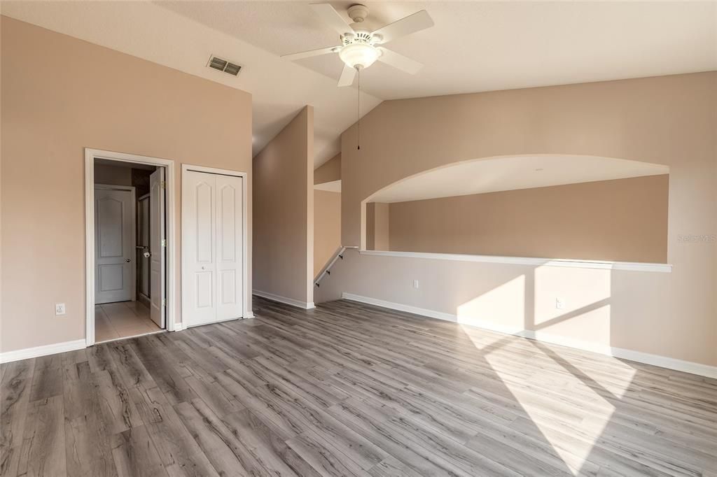 For Sale: $529,000 (4 beds, 2 baths, 2759 Square Feet)