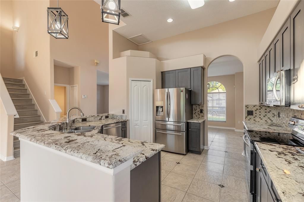 For Sale: $529,000 (4 beds, 2 baths, 2759 Square Feet)