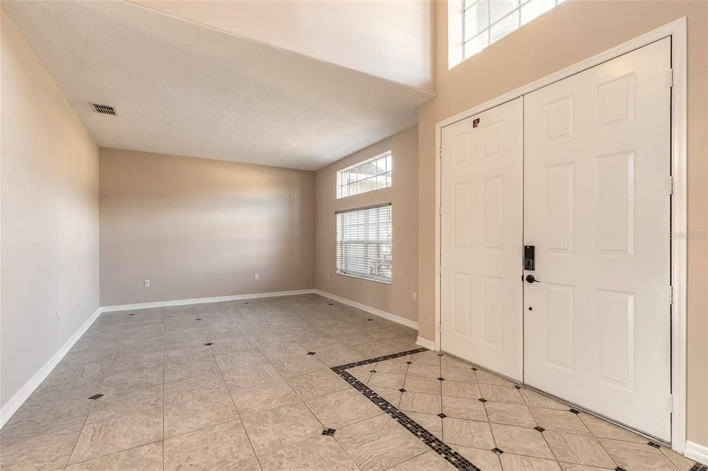 For Sale: $529,000 (4 beds, 2 baths, 2759 Square Feet)