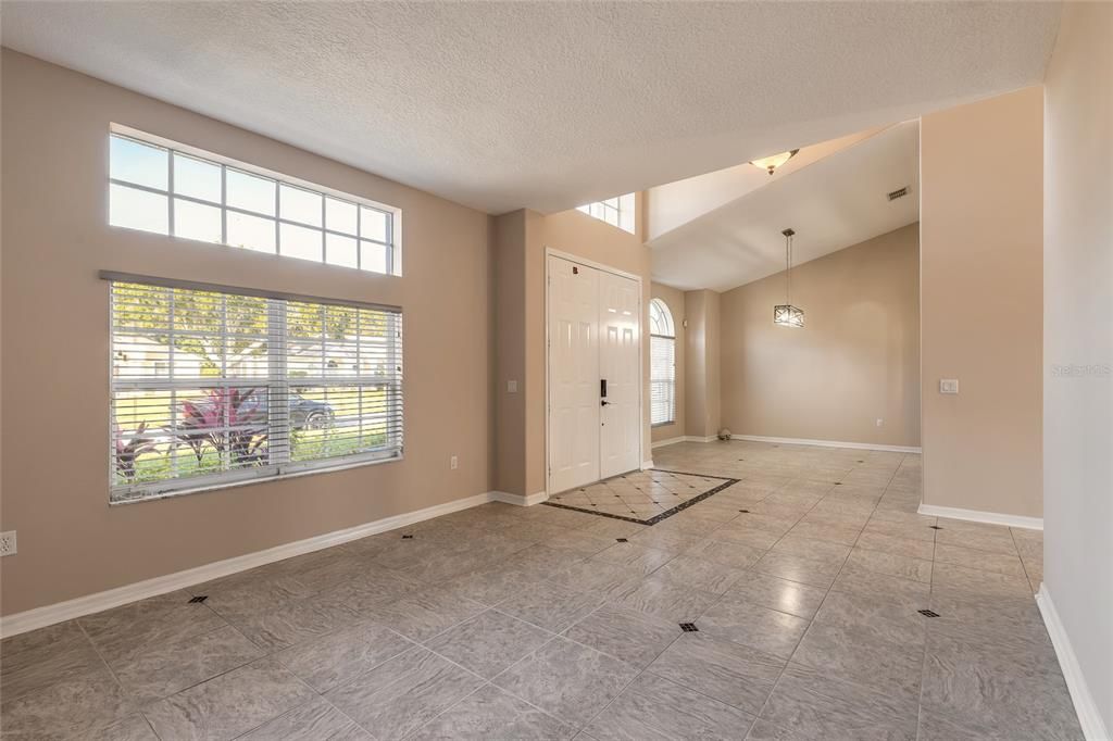 For Sale: $529,000 (4 beds, 2 baths, 2759 Square Feet)