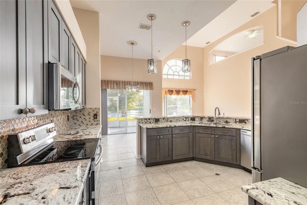 For Sale: $529,000 (4 beds, 2 baths, 2759 Square Feet)