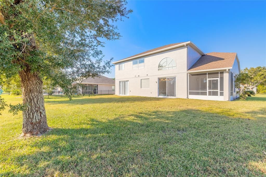 For Sale: $529,000 (4 beds, 2 baths, 2759 Square Feet)