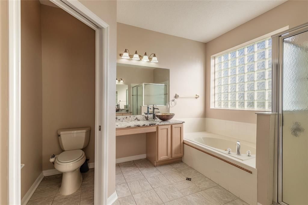 For Sale: $529,000 (4 beds, 2 baths, 2759 Square Feet)