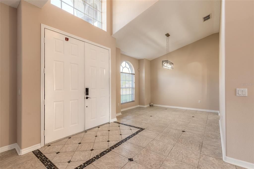 For Sale: $529,000 (4 beds, 2 baths, 2759 Square Feet)