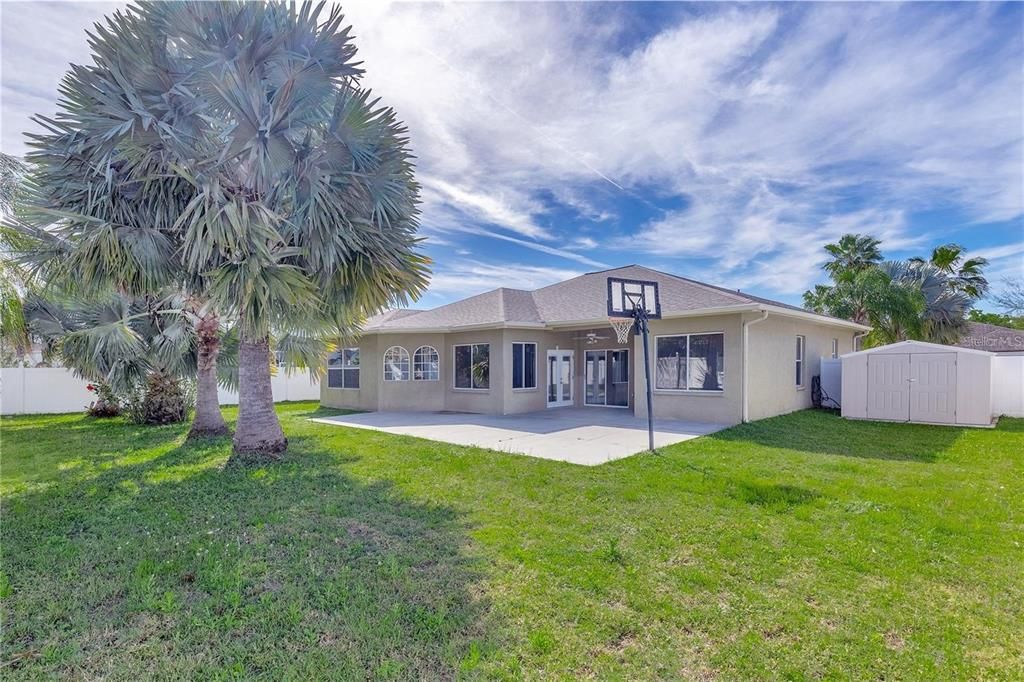 出租: $2,350 (3 贝兹, 2 浴室, 2011 平方英尺)