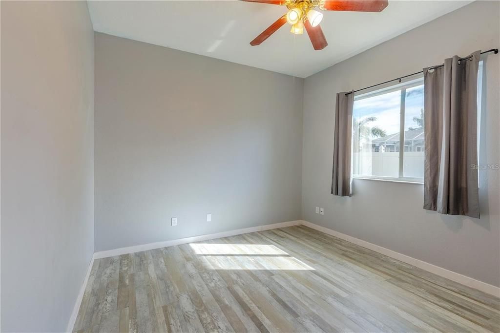 出租: $2,350 (3 贝兹, 2 浴室, 2011 平方英尺)