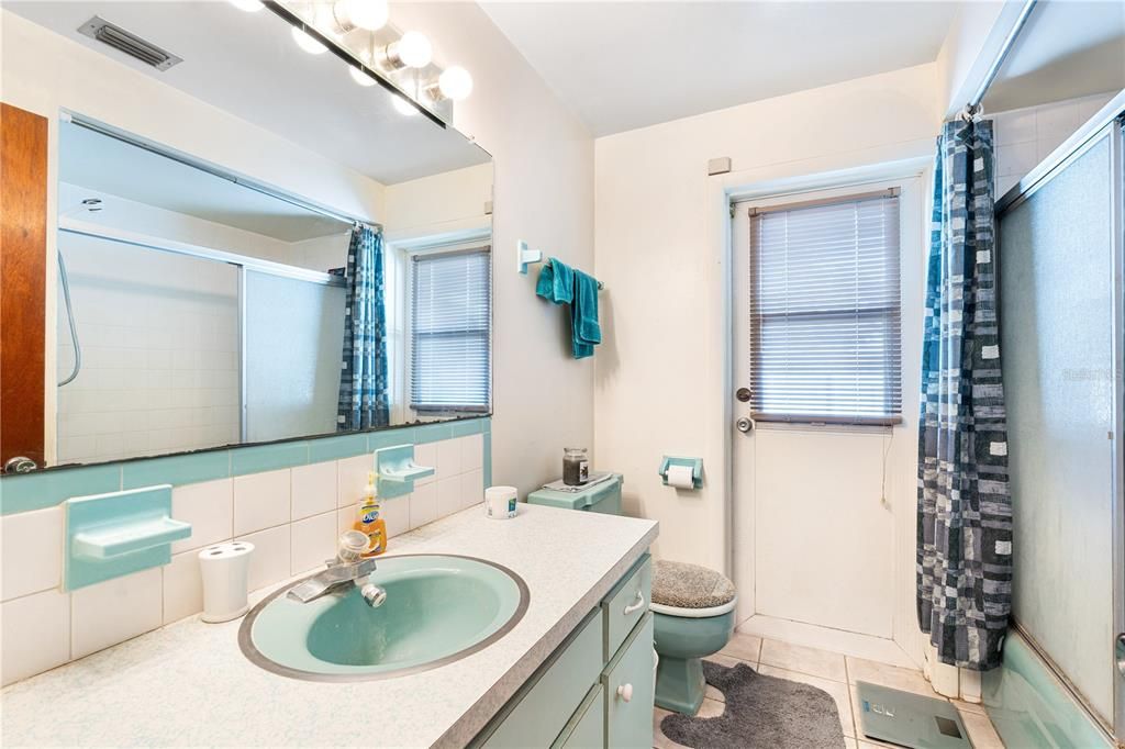 For Sale: $515,000 (3 beds, 2 baths, 1620 Square Feet)