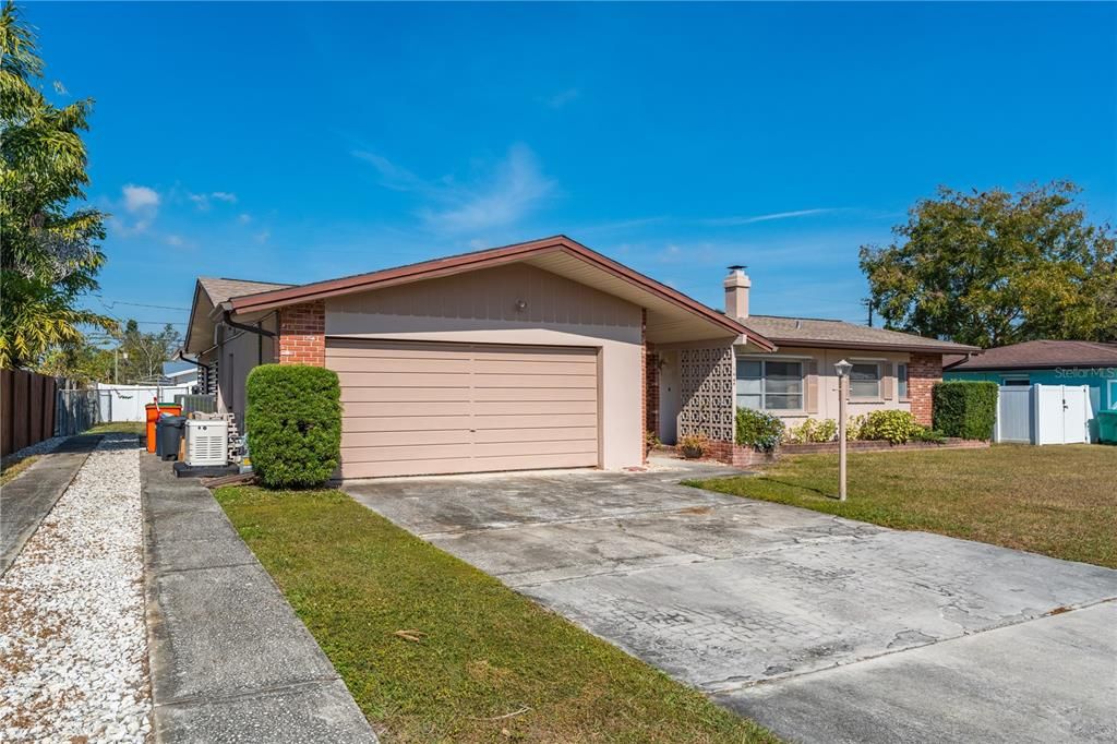 For Sale: $515,000 (3 beds, 2 baths, 1620 Square Feet)