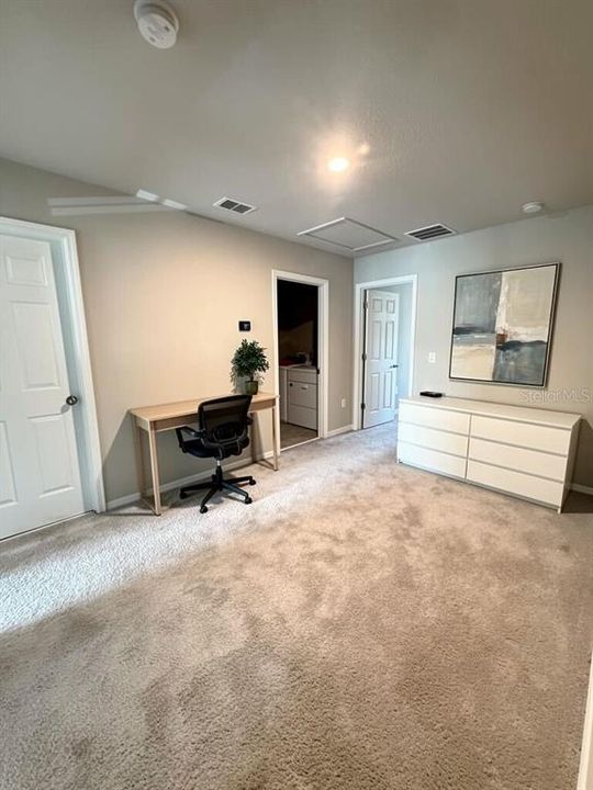 For Rent: $1,990 (3 beds, 2 baths, 1485 Square Feet)